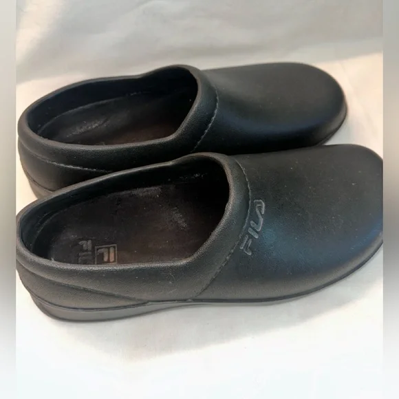 Fila Women’s Galvanize Black Non-Slip Work Shoes/ Hiking - Picture 3 of 7